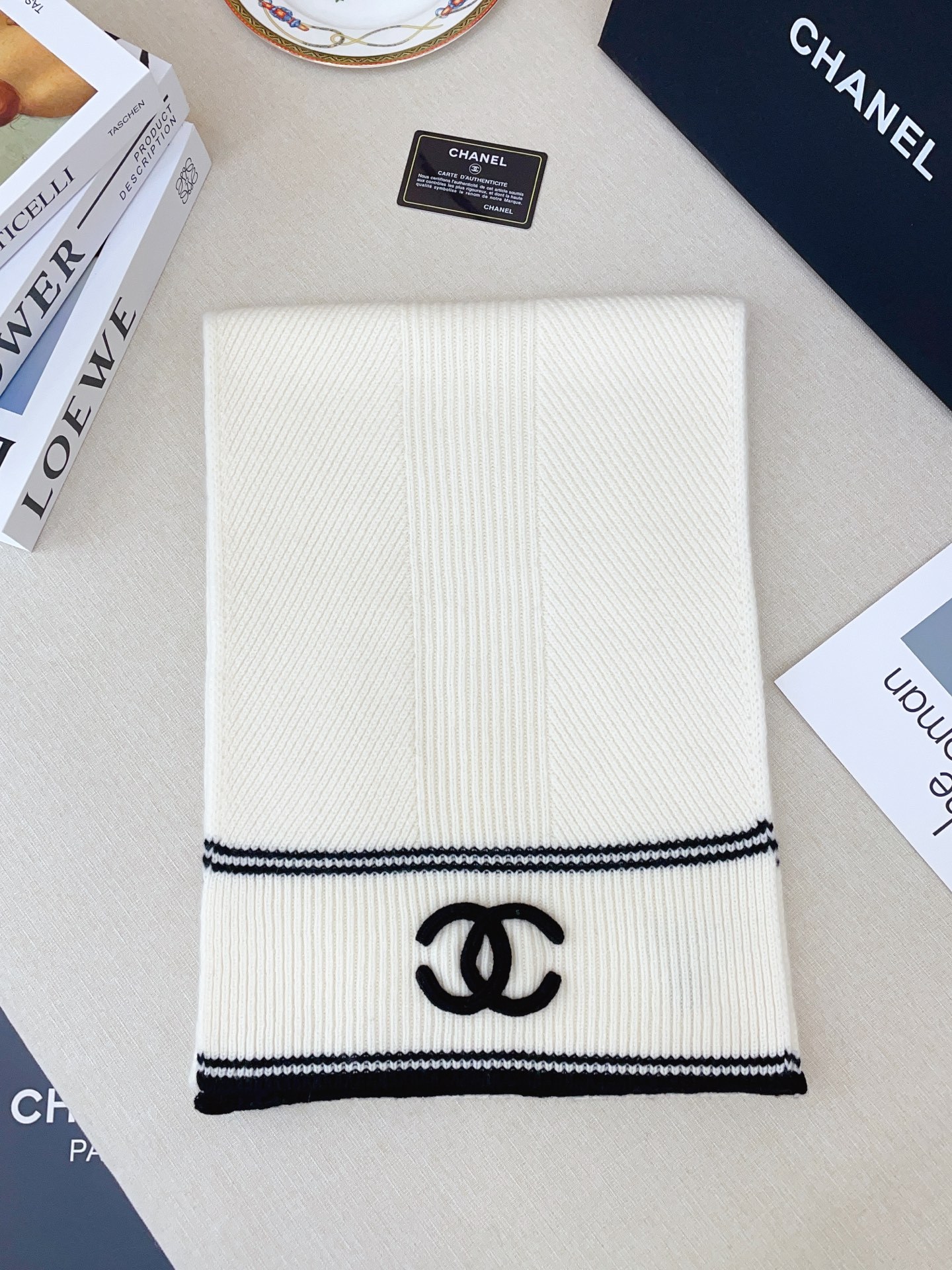 【CHANEL公式旗艦店】シャネル スカーフ 限定発売 送料無料