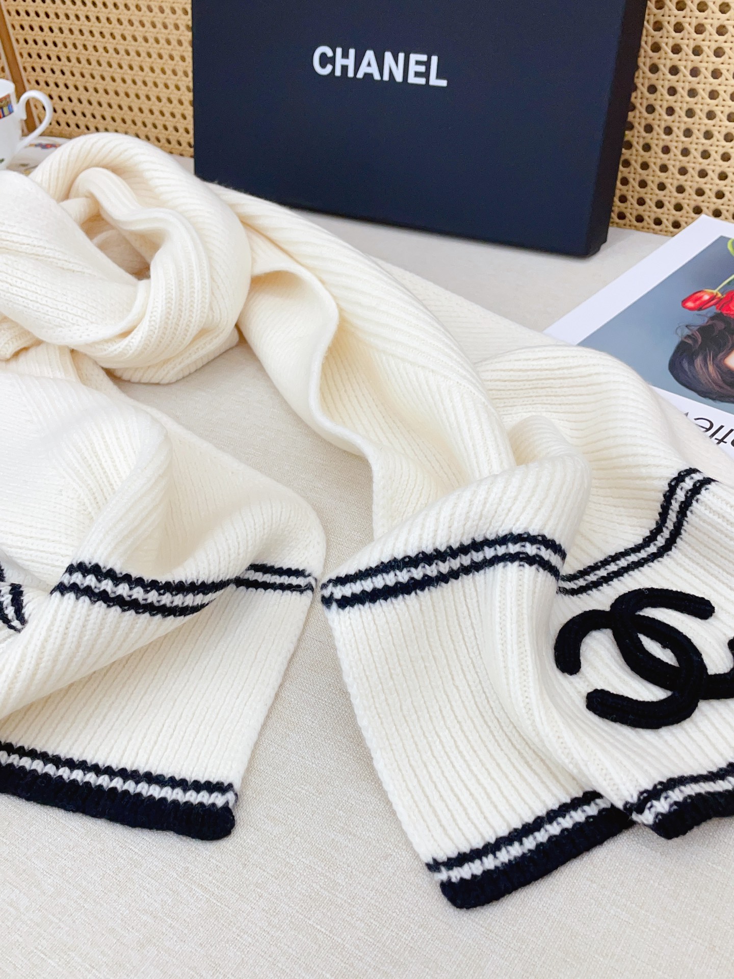 【CHANEL公式旗艦店】シャネル スカーフ 限定発売 送料無料