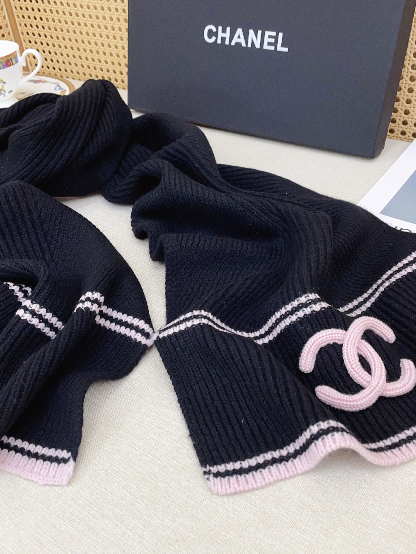 【CHANEL公式旗艦店】シャネル スカーフ 限定発売 送料無料