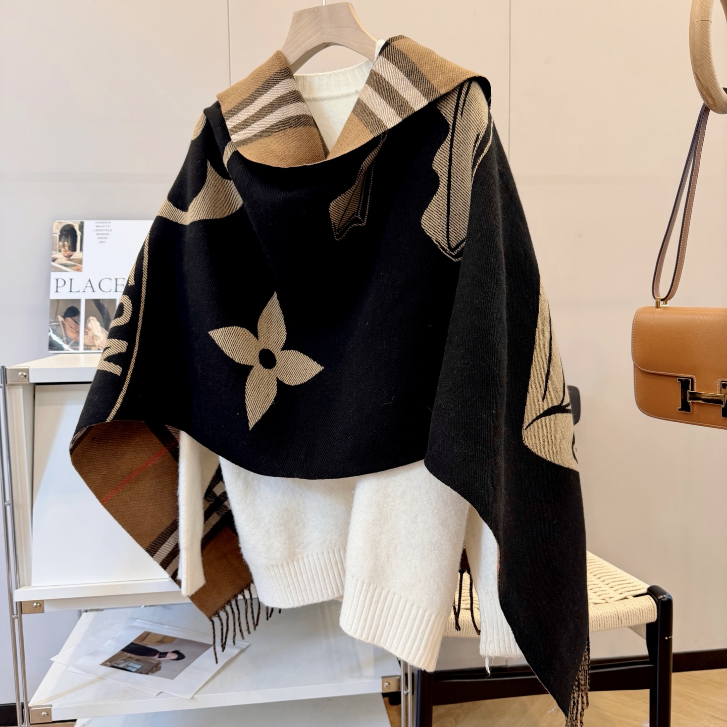 【LOUIS VUITTON公式旗艦店】ルイヴィトン スカーフ 限定発売 送料無料