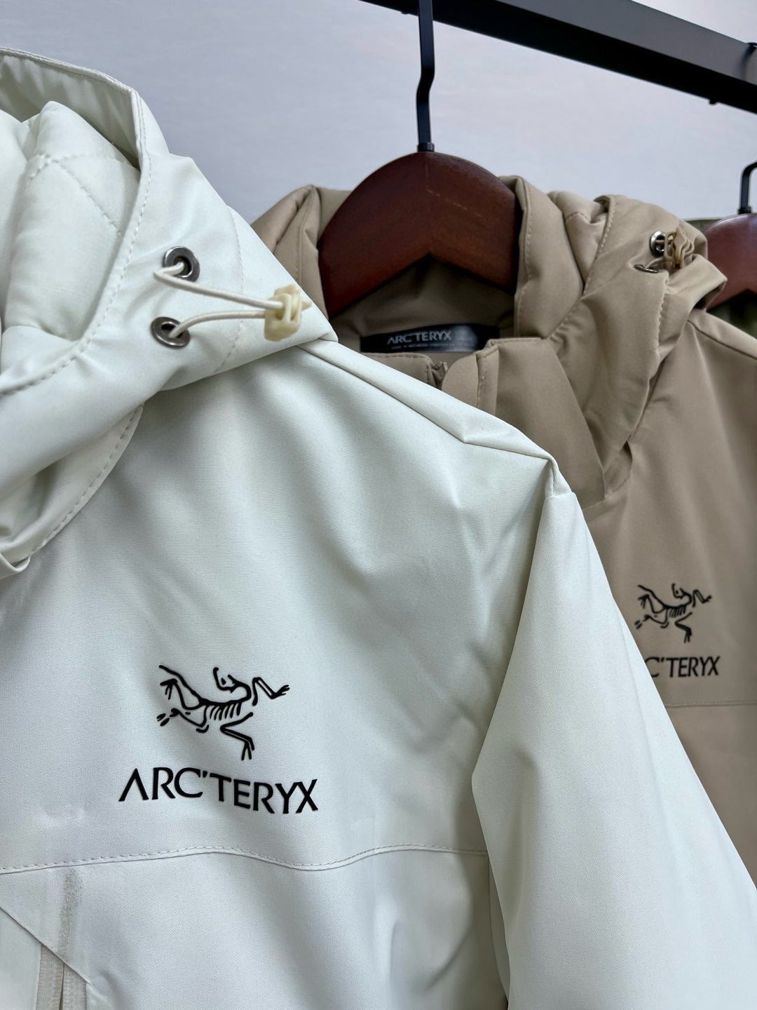 【ARC'TERYX旗艦店】ダウンジャケット 男女兼用 ご好評に付き再入荷！