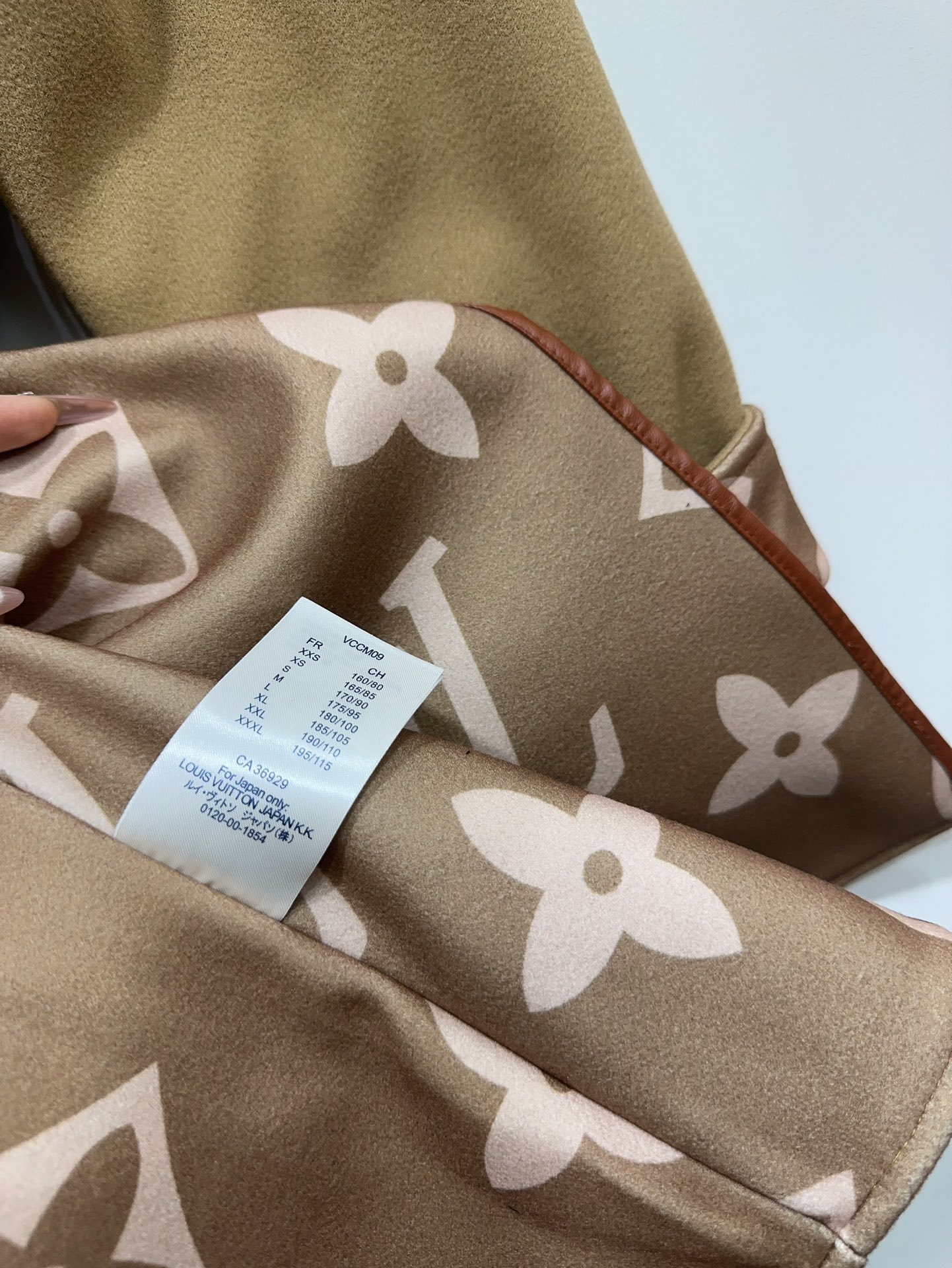 【LOUIS VUITTON旗艦店】ルイヴィトン ロングコート ご好評に付き再入荷！