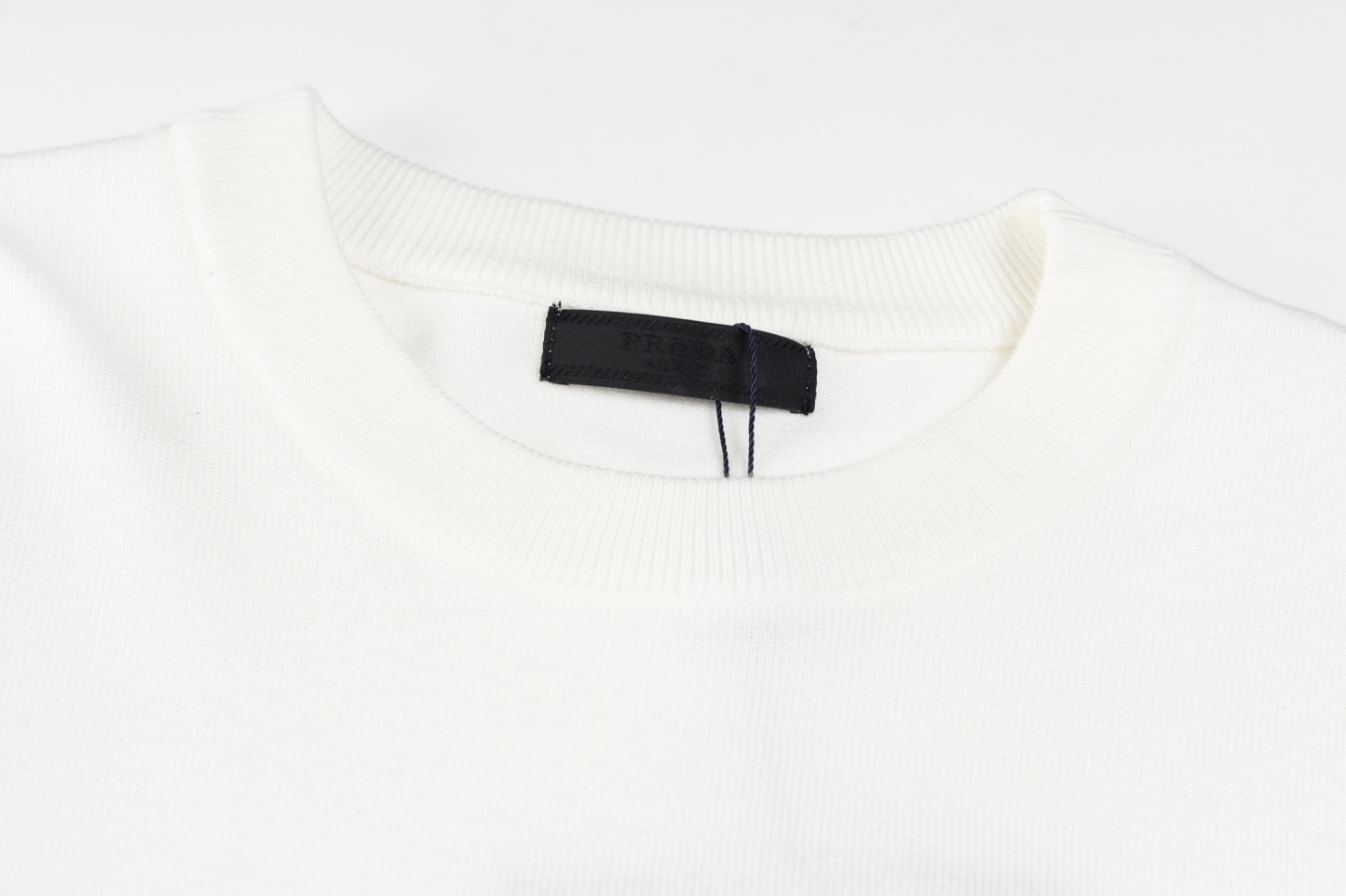 【PRADA旗艦店】プラダ セーター ご好評に付き再入荷！