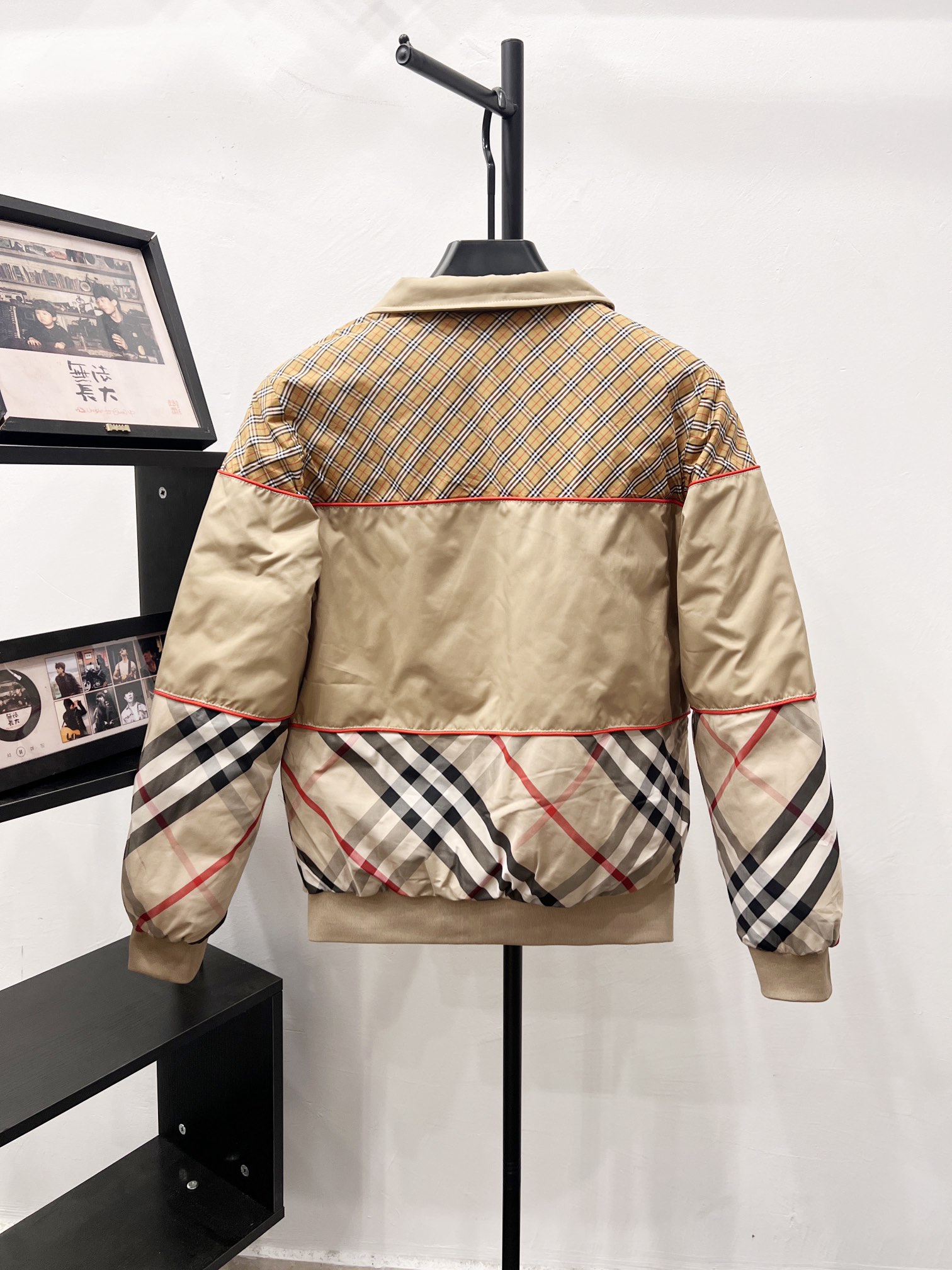 【BURBERRY旗艦店】バーバリー 綿服のコート ご好評に付き再入荷！