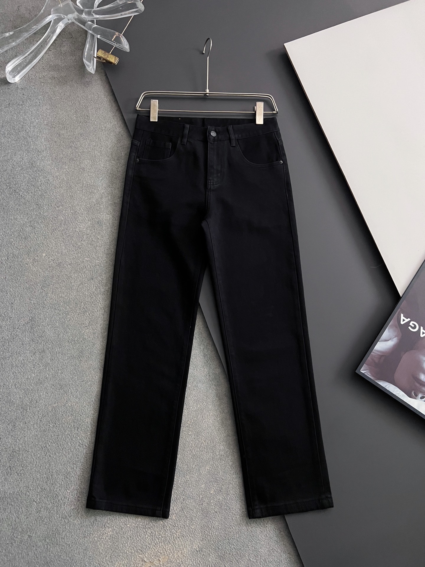 【CHROME HEARTS 公式旗艦店】クロムハーツ ジーパン、ご好評に付き再入荷！