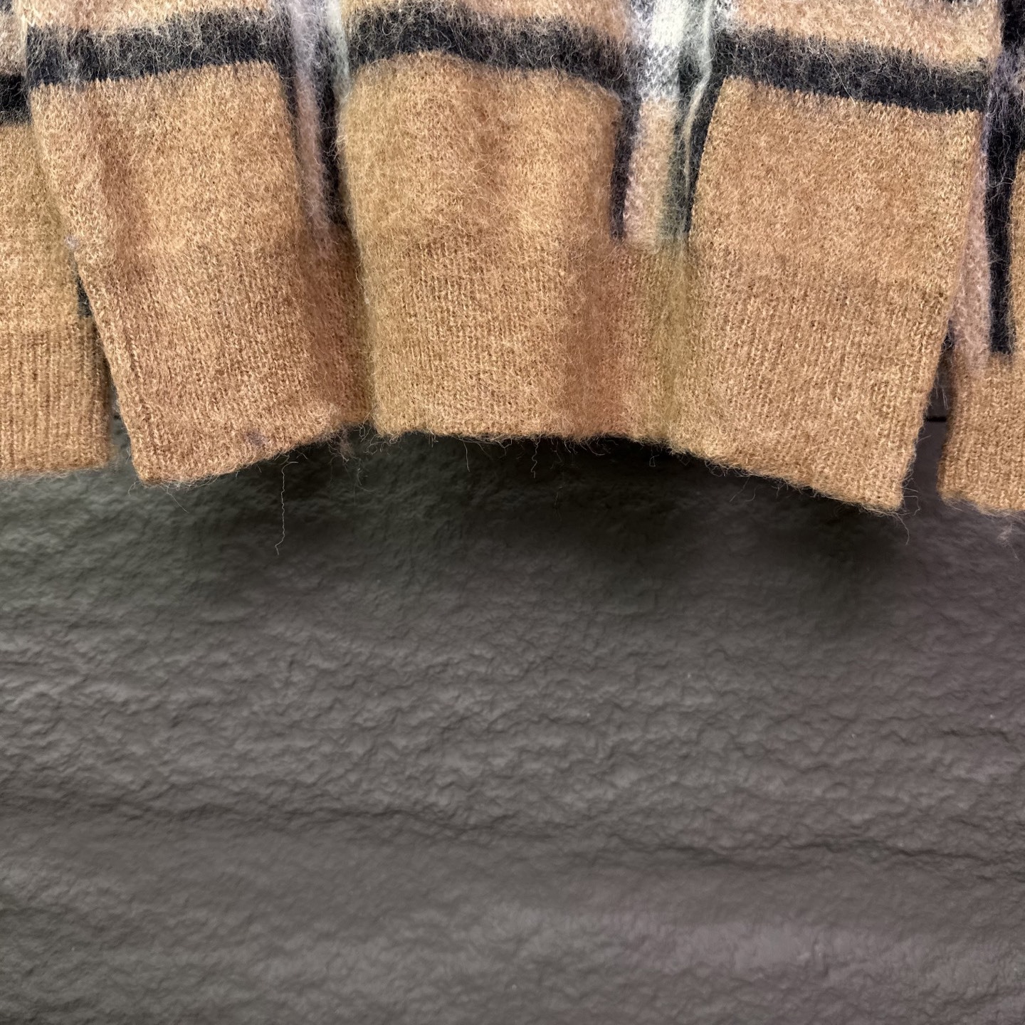 【BURBERRY旗艦店】バーバリー セーター ご好評に付き再入荷！