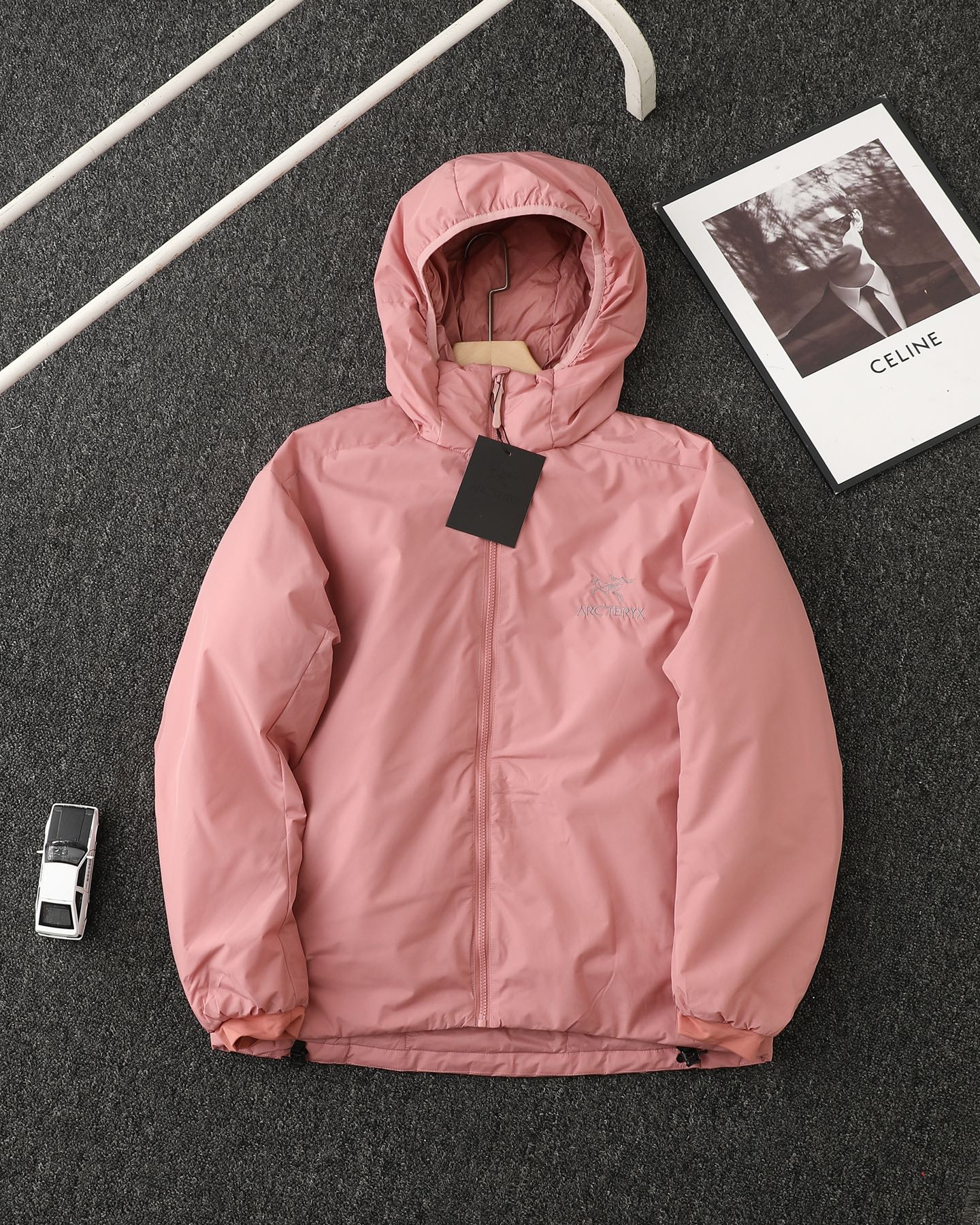 【ARC'TERYX旗艦店】ダウンジャケット ご好評に付き再入荷！