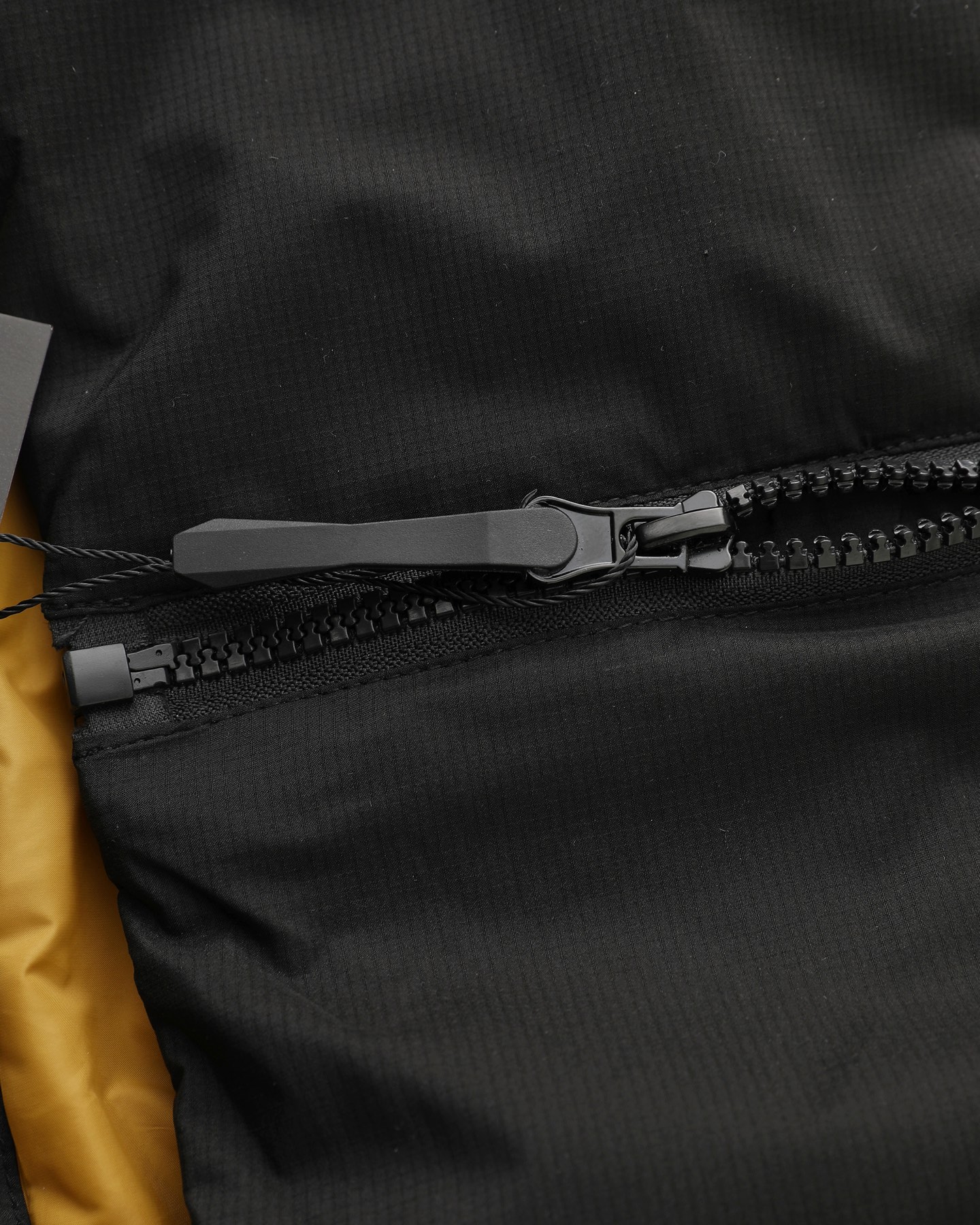 【ARC'TERYX旗艦店】ダウンジャケット ご好評に付き再入荷！