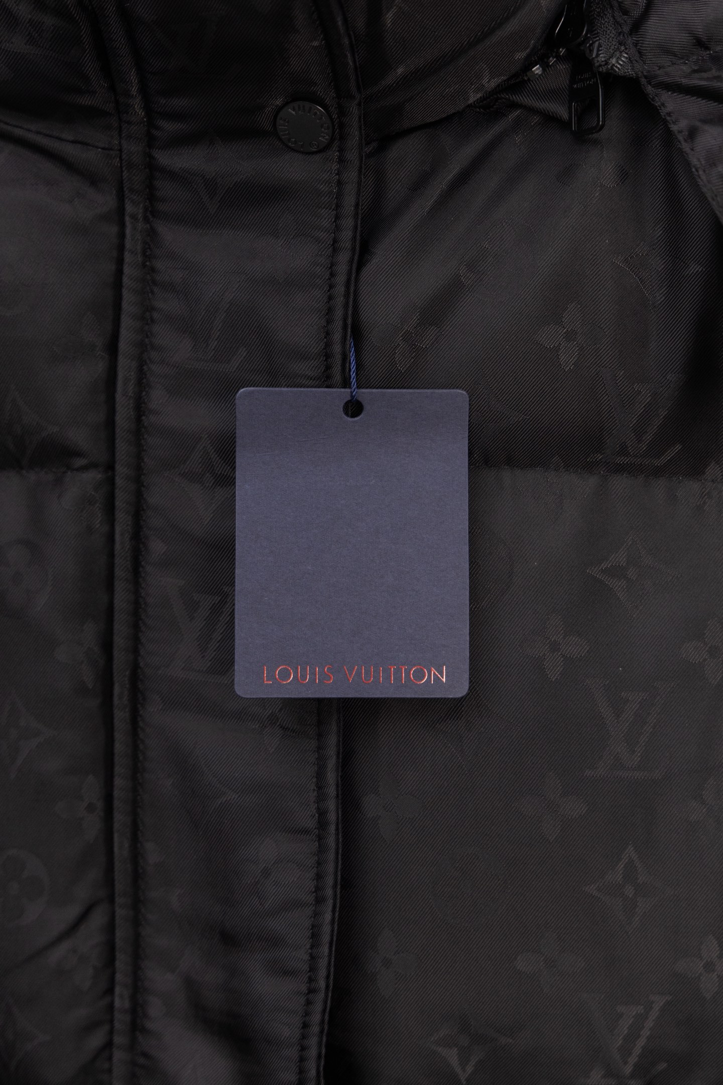 【LOUIS VUITTON旗艦店】ルイヴィトン ダウンジャケット ご好評に付き再入荷！