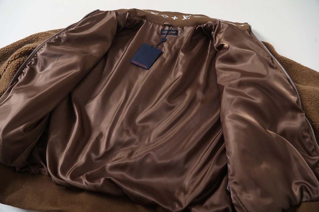 【LOUIS VUITTON公式旗艦店】ルイヴィトン ジャケット ご好評に付き再入荷！