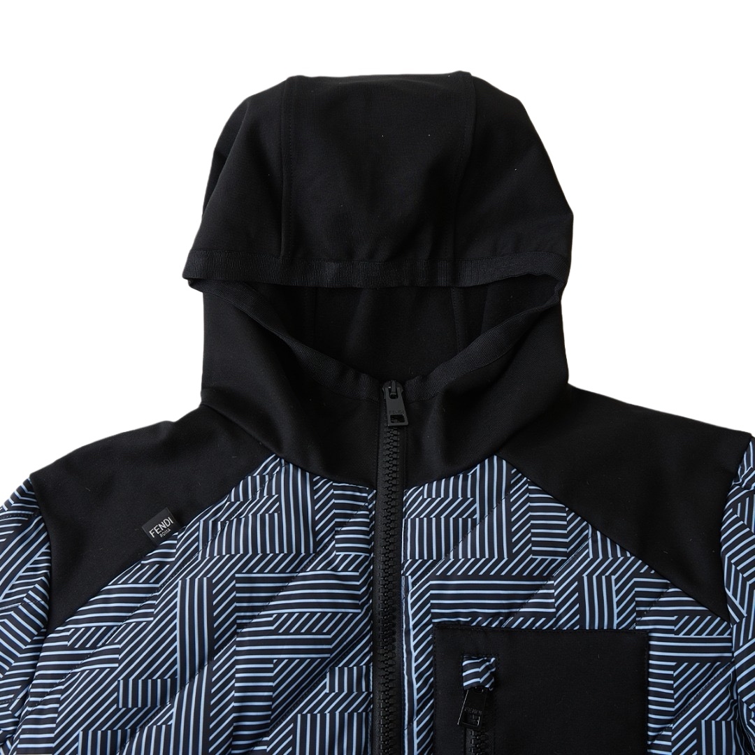 【FENDI旗艦店】フェンディ ダウンジャケット ご好評に付き再入荷！