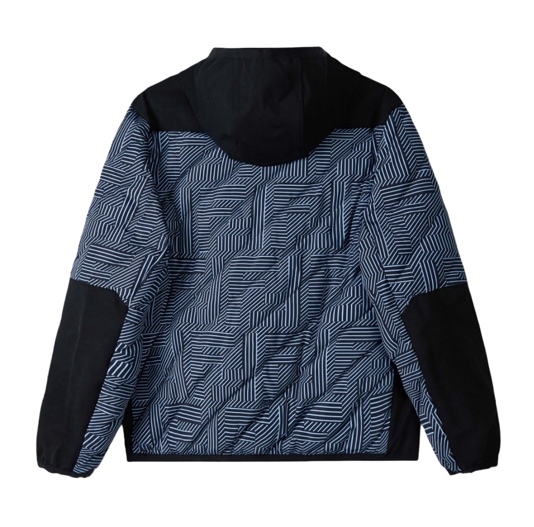 【FENDI旗艦店】フェンディ ダウンジャケット ご好評に付き再入荷！