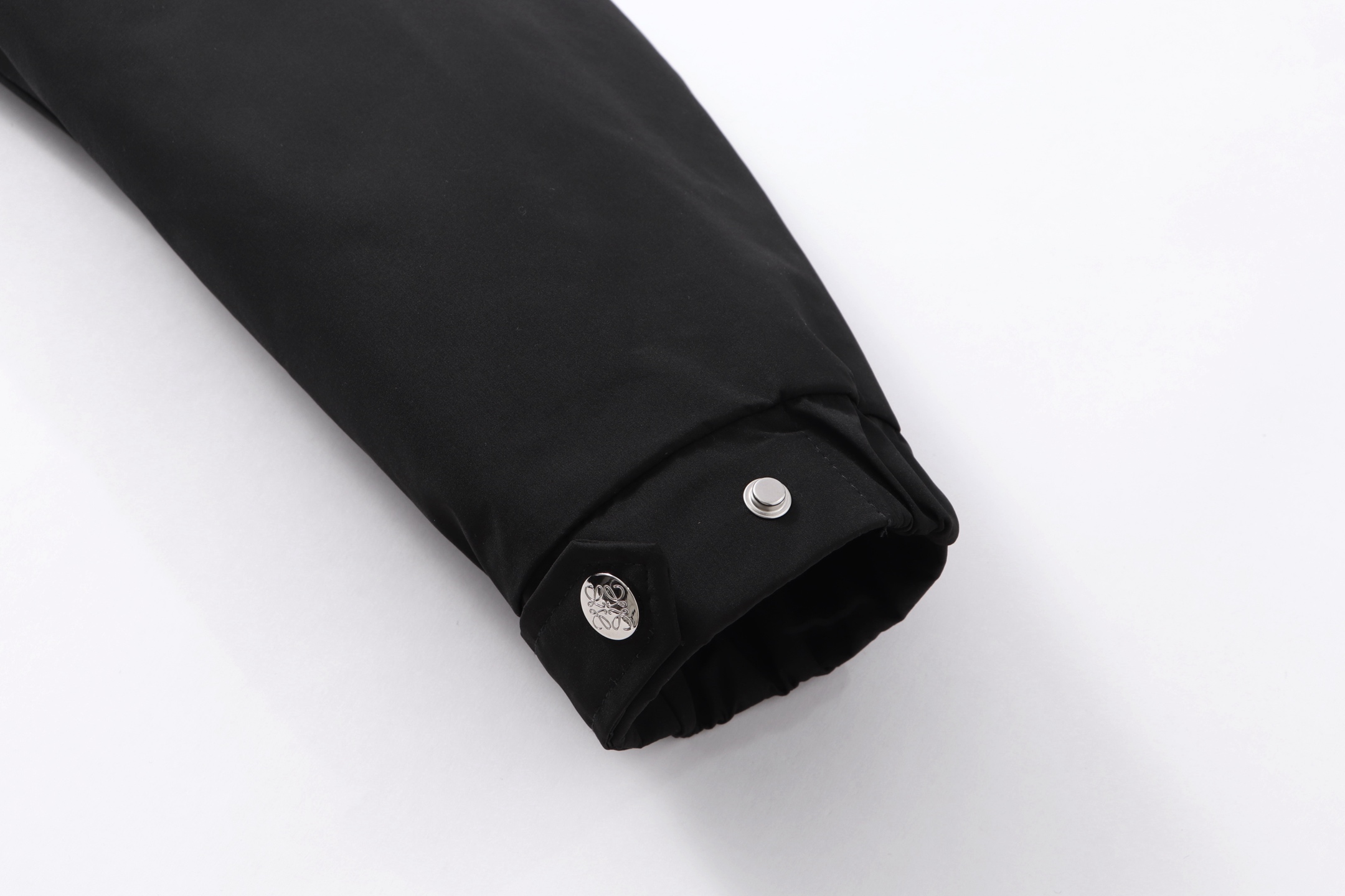 【LOEWE公式旗艦店】ロエベ 綿ジャケット ご好評に付き再入荷！