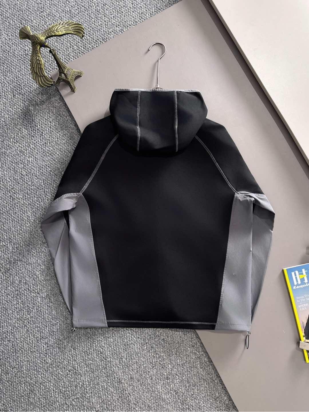 【BALENCIAGA旗艦店】バレンシアガ ジャケット ご好評に付き再入荷！