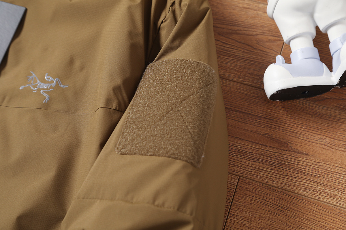 【ARC'TERYX旗艦店】ダウンジャケット 男女兼用 ご好評に付き再入荷！