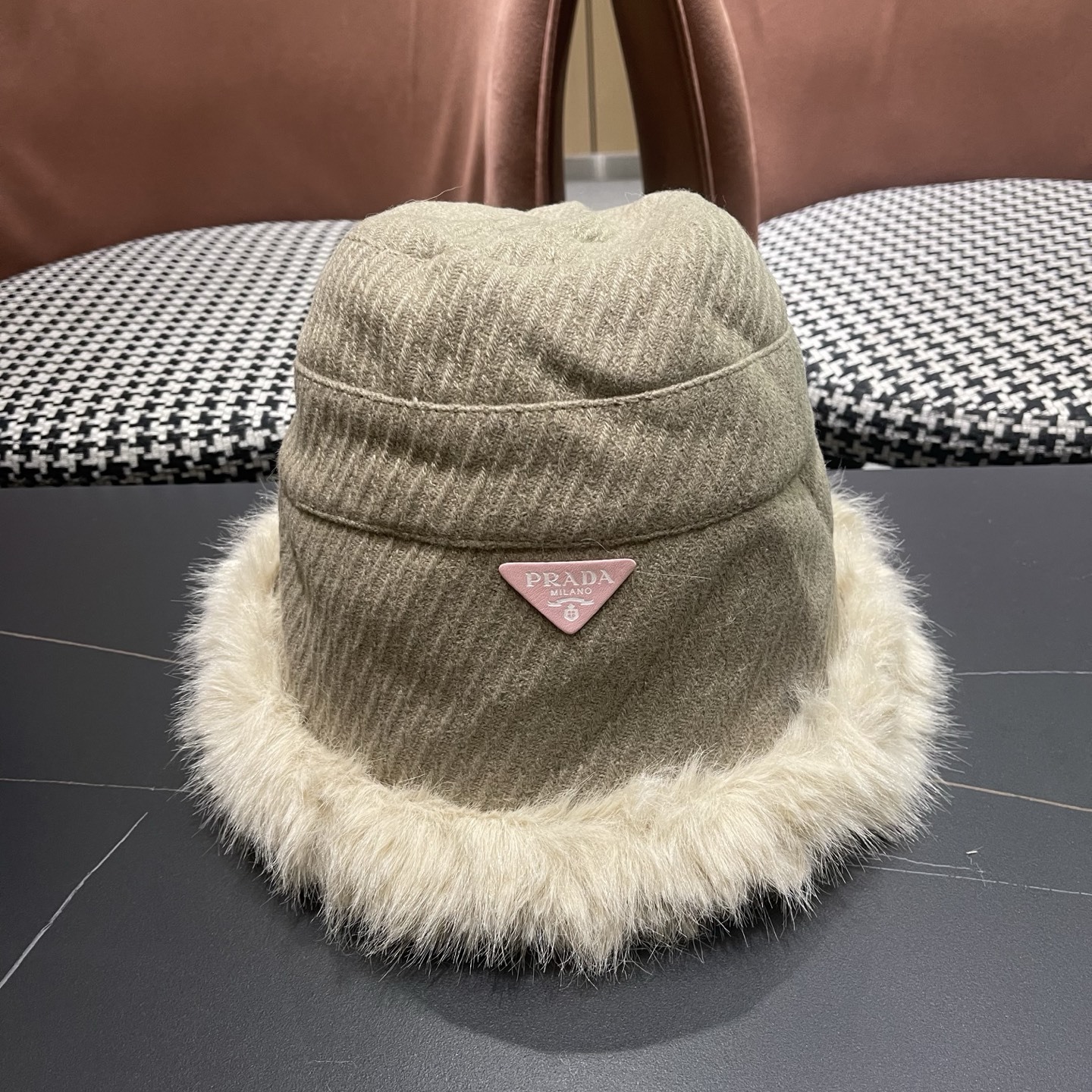 PRADA公式旗艦店】プラダ バケットハット/帽子