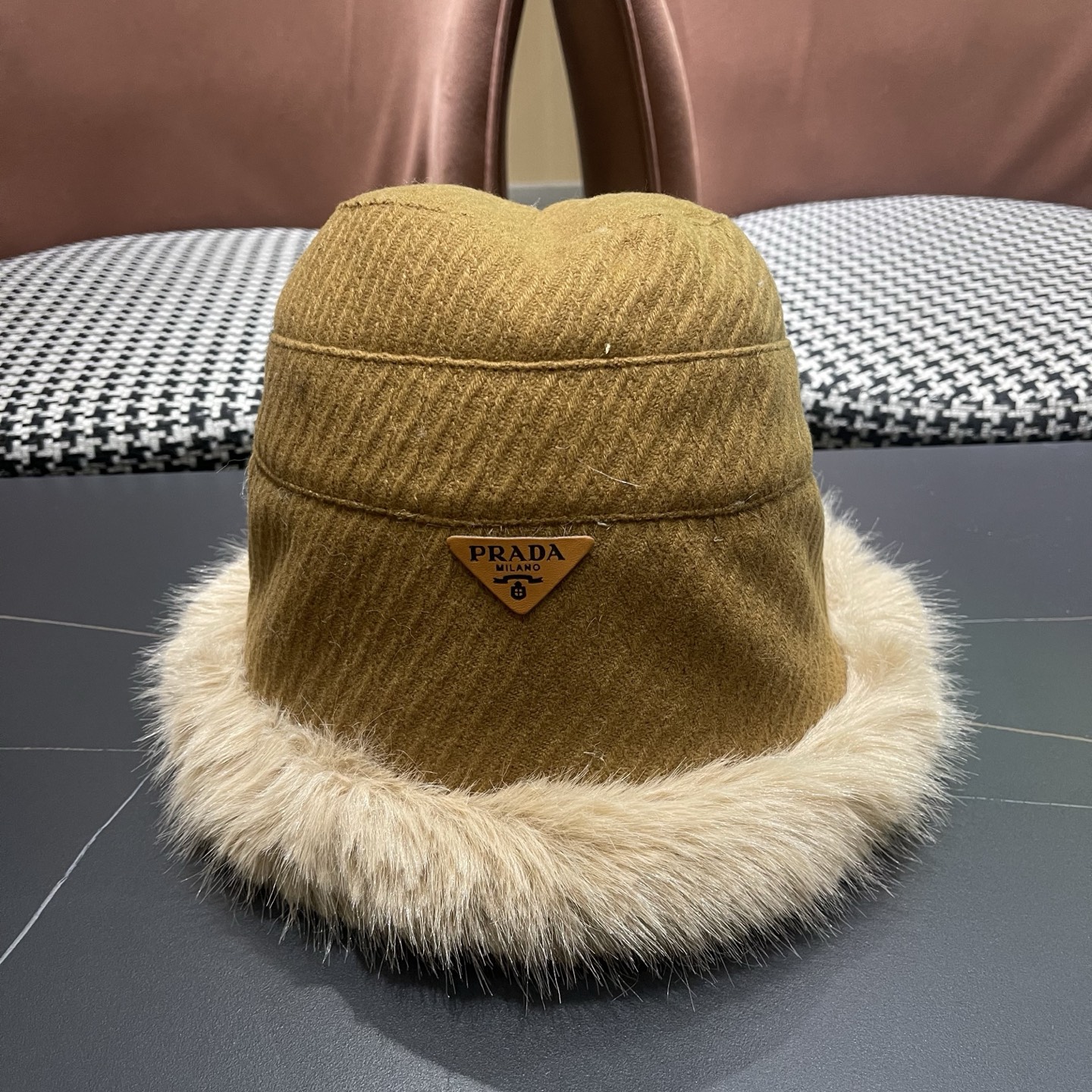 PRADA公式旗艦店】プラダ バケットハット/帽子