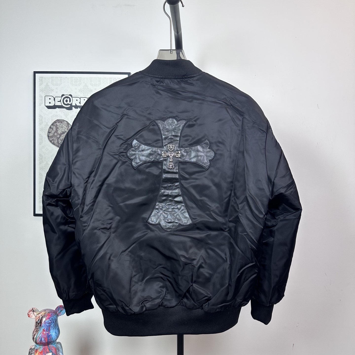 【CHROME HEARTS旗艦店】クロムハーツ ジャケット ご好評に付き再入荷！