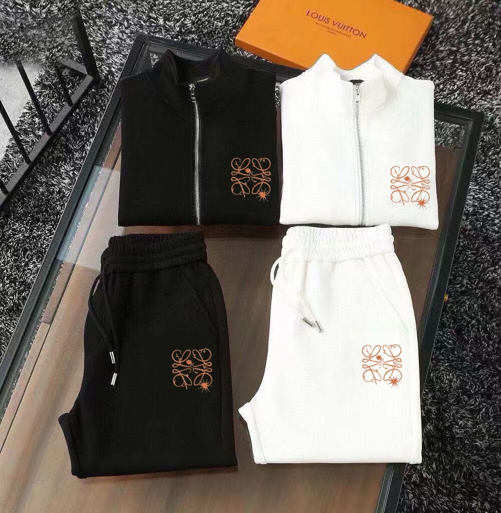 【LOEWE公式旗艦店】ロエベ 上下セット セットアップ ご好評に付き再入荷！