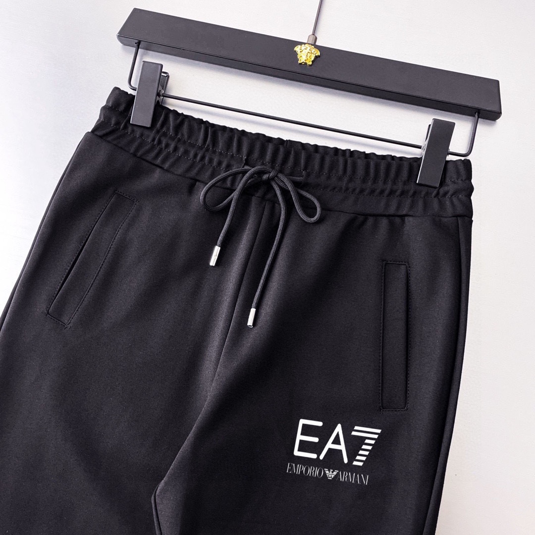 【ARMANI公式旗艦店】上下セット セットアップ ご好評に付き再入荷！