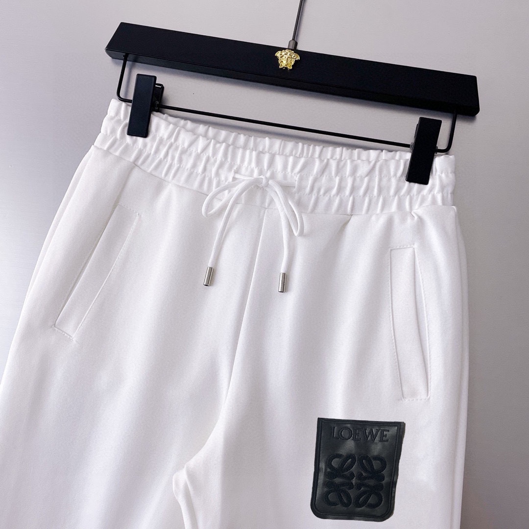 【LOEWE公式旗艦店】ロエベ 上下セット セットアップ ご好評に付き再入荷！