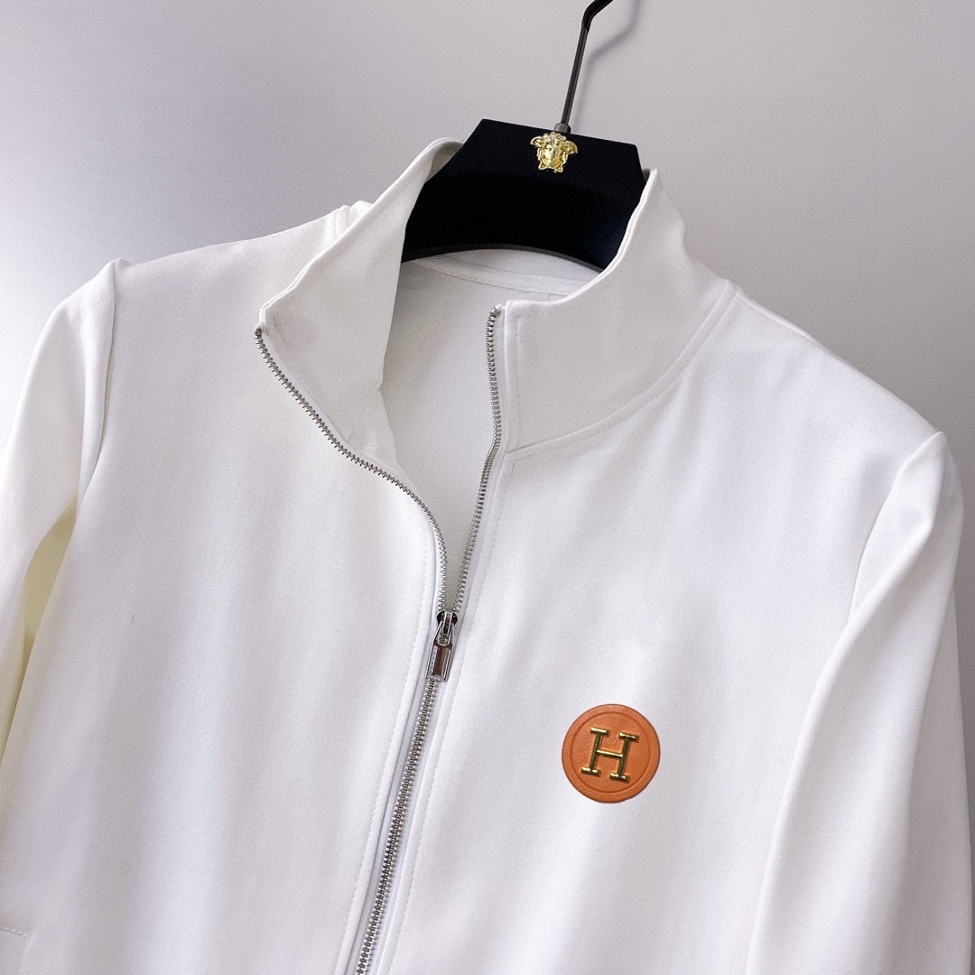 【HERMES公式旗艦店】エルメス 上下セット セットアップ ご好評に付き再入荷！