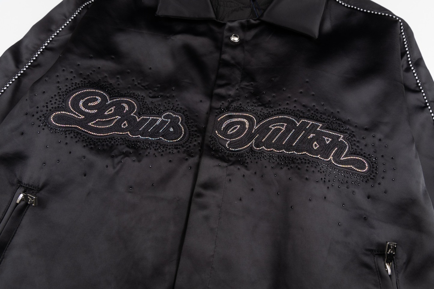 【LOUIS VUITTON公式旗艦店】ルイヴィトン 秋冬ジャケット ご好評に付き再入荷！