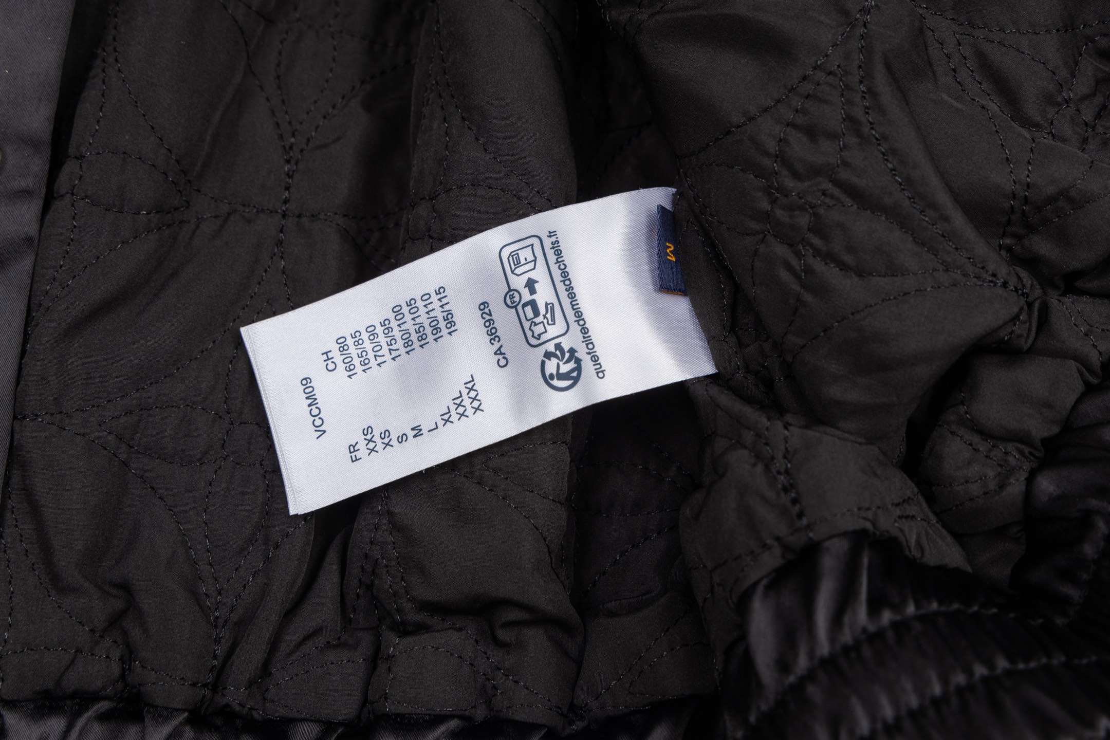 【LOUIS VUITTON公式旗艦店】ルイヴィトン 秋冬ジャケット ご好評に付き再入荷！