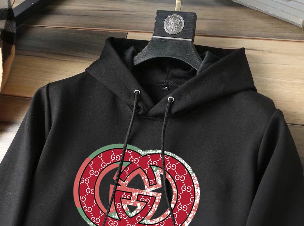 【GUCCI公式旗艦店】グッチ 上下セット セットアップ ご好評に付き再入荷！