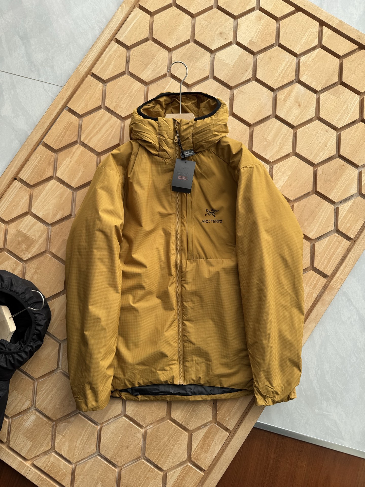 【ARC'TERYX旗艦店】ダウンジャケット 男女兼用 ご好評に付き再入荷！