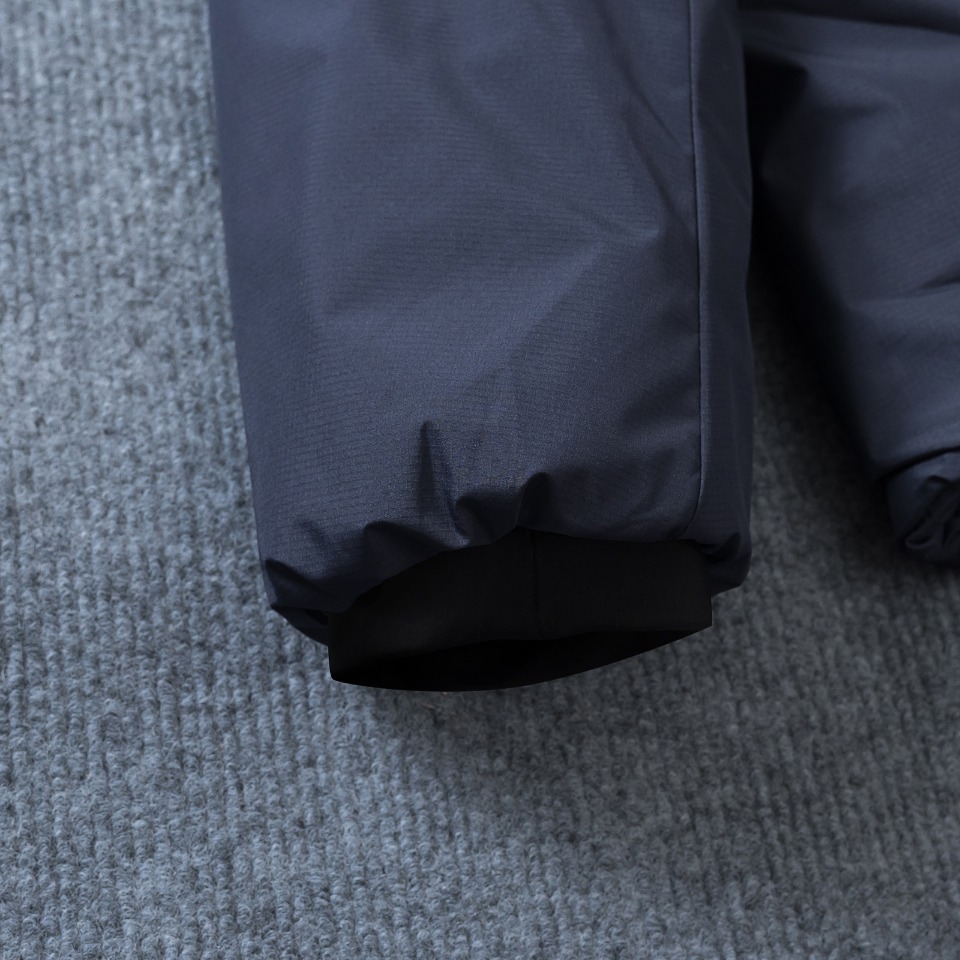 【ARC'TERYX旗艦店】ダウンジャケットご好評に付き再入荷！