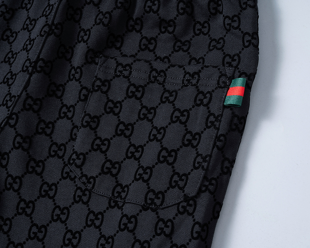 【GUCCI公式旗艦店】グッチ 上下セット セットアップ ご好評に付き再入荷！