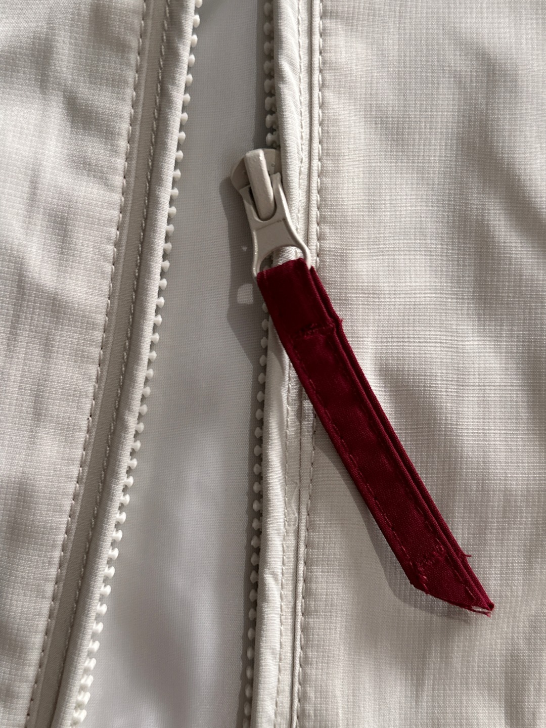 【MONCLER旗艦店】モンクレール ジャケット 、ご好評に付き再入荷！