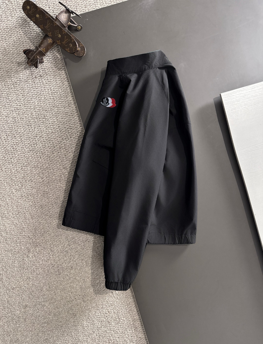 【MONCLER旗艦店】モンクレール ジャケット 、ご好評に付き再入荷！