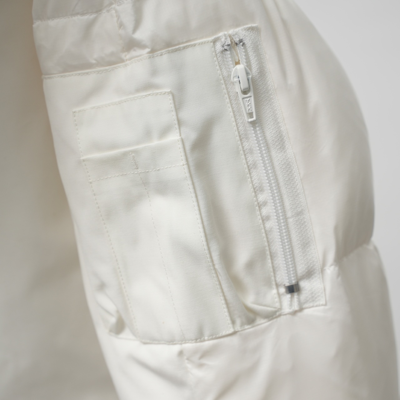 【公式旗艦店】ダウンジャケット 男女兼用、ご好評に付き再入荷！