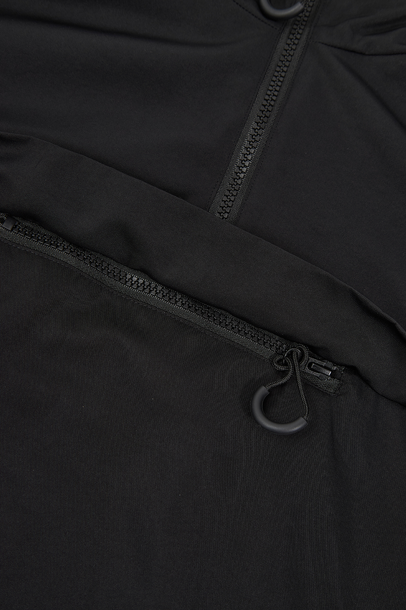 ADVAN X FUMBLE WINDBREAKER