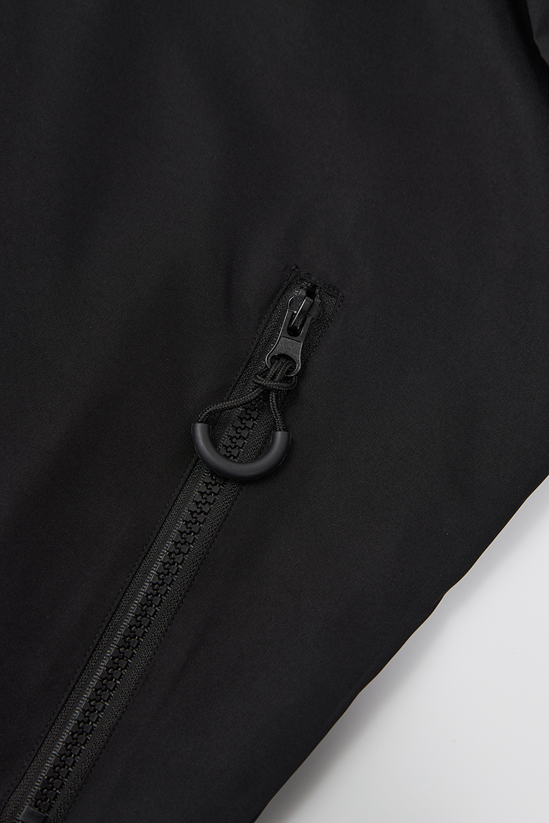 ADVAN X FUMBLE WINDBREAKER