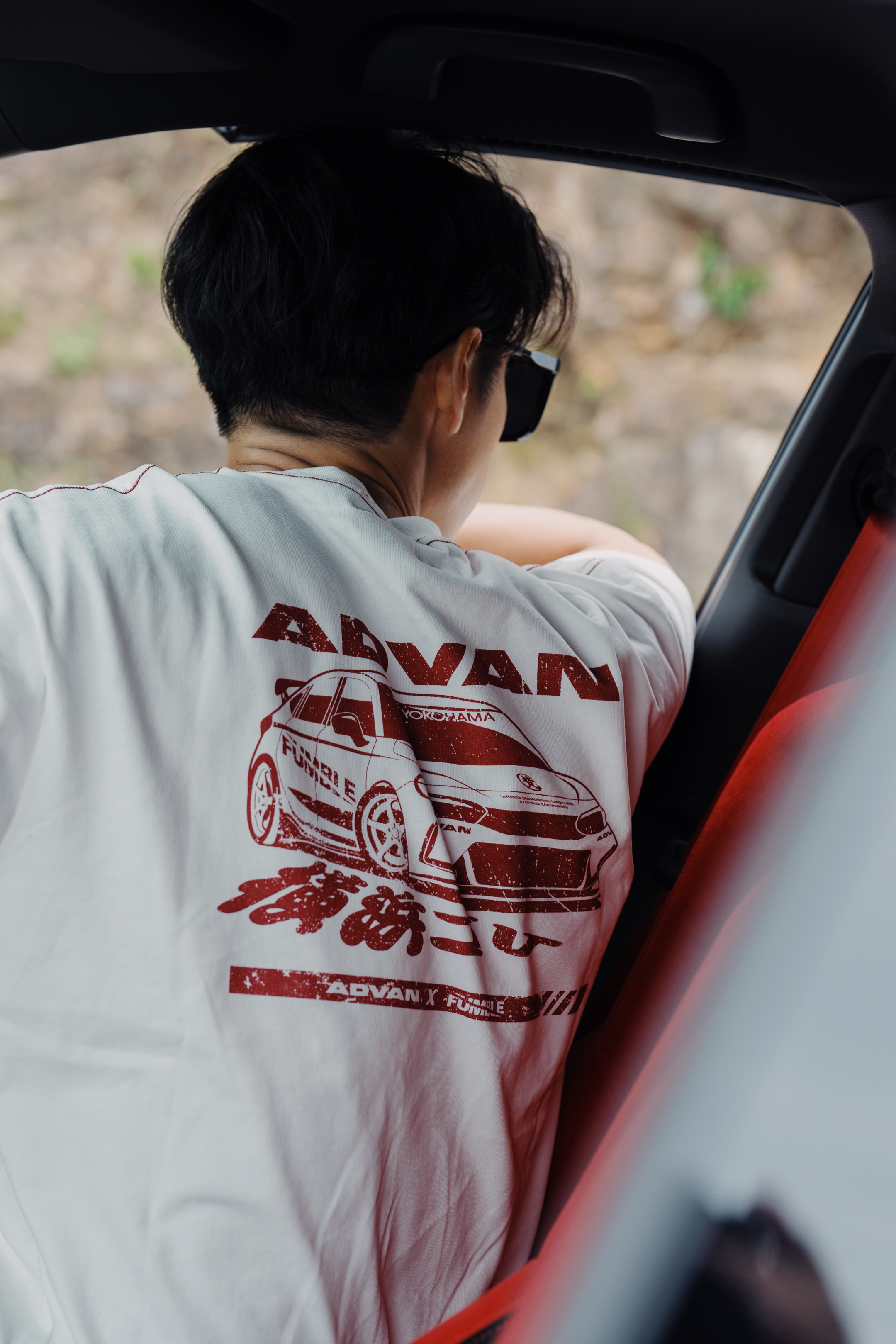 ADVAN X FUMBLE GRAPHIC TEE