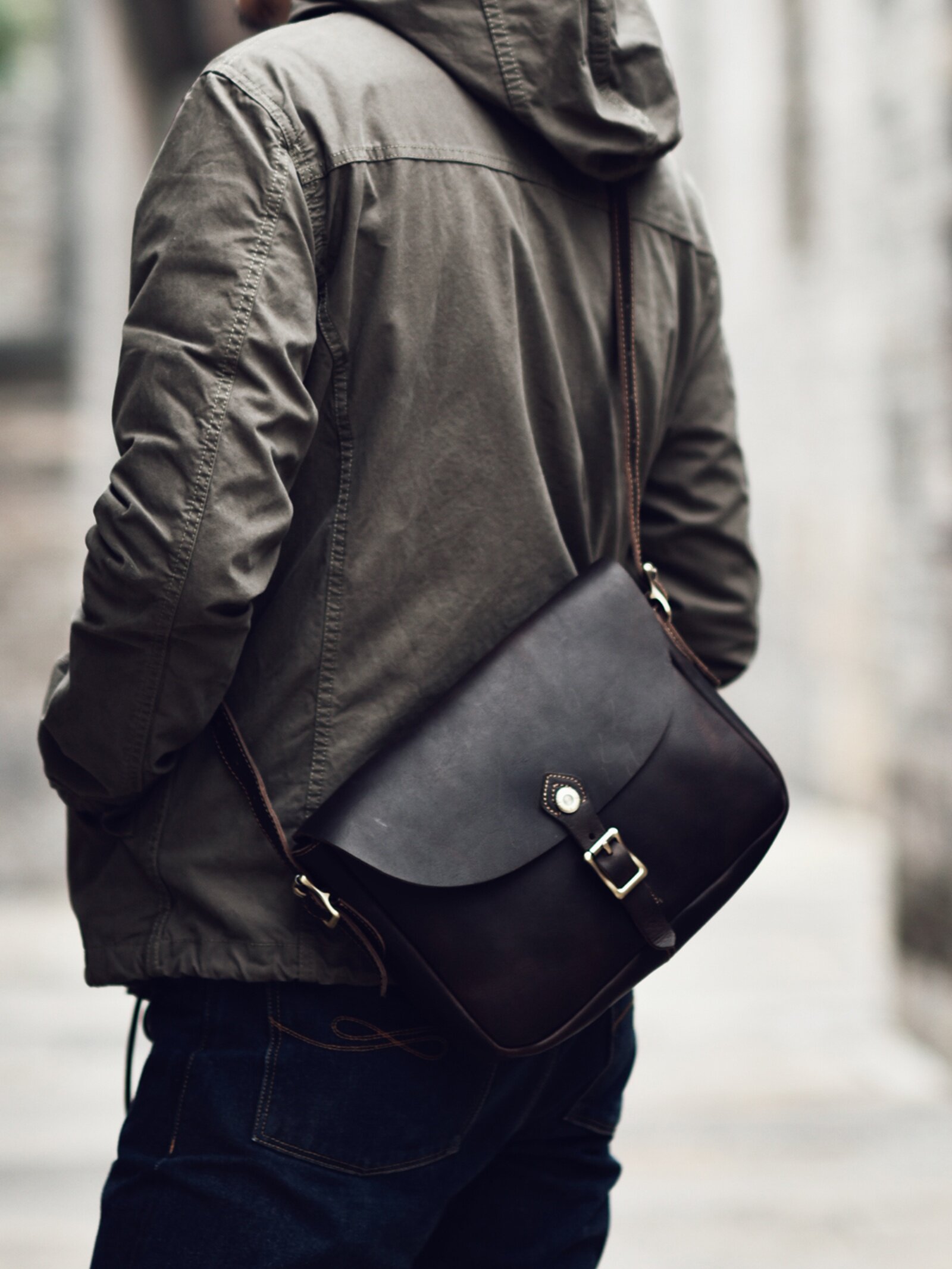 DEEPKEE真皮休閒美式復古斜背包3545號