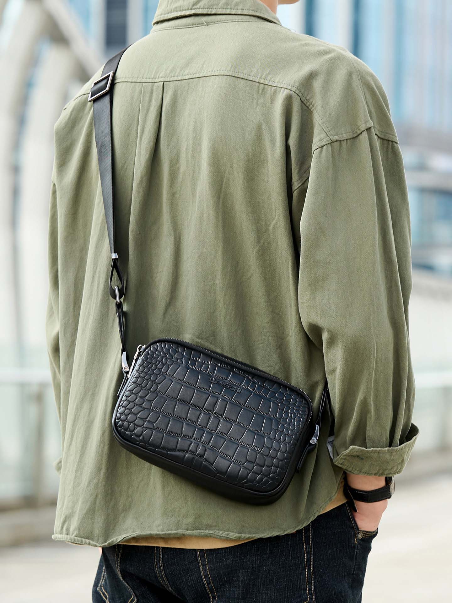 DEEPKEE男士高級感小斜背包K3943號