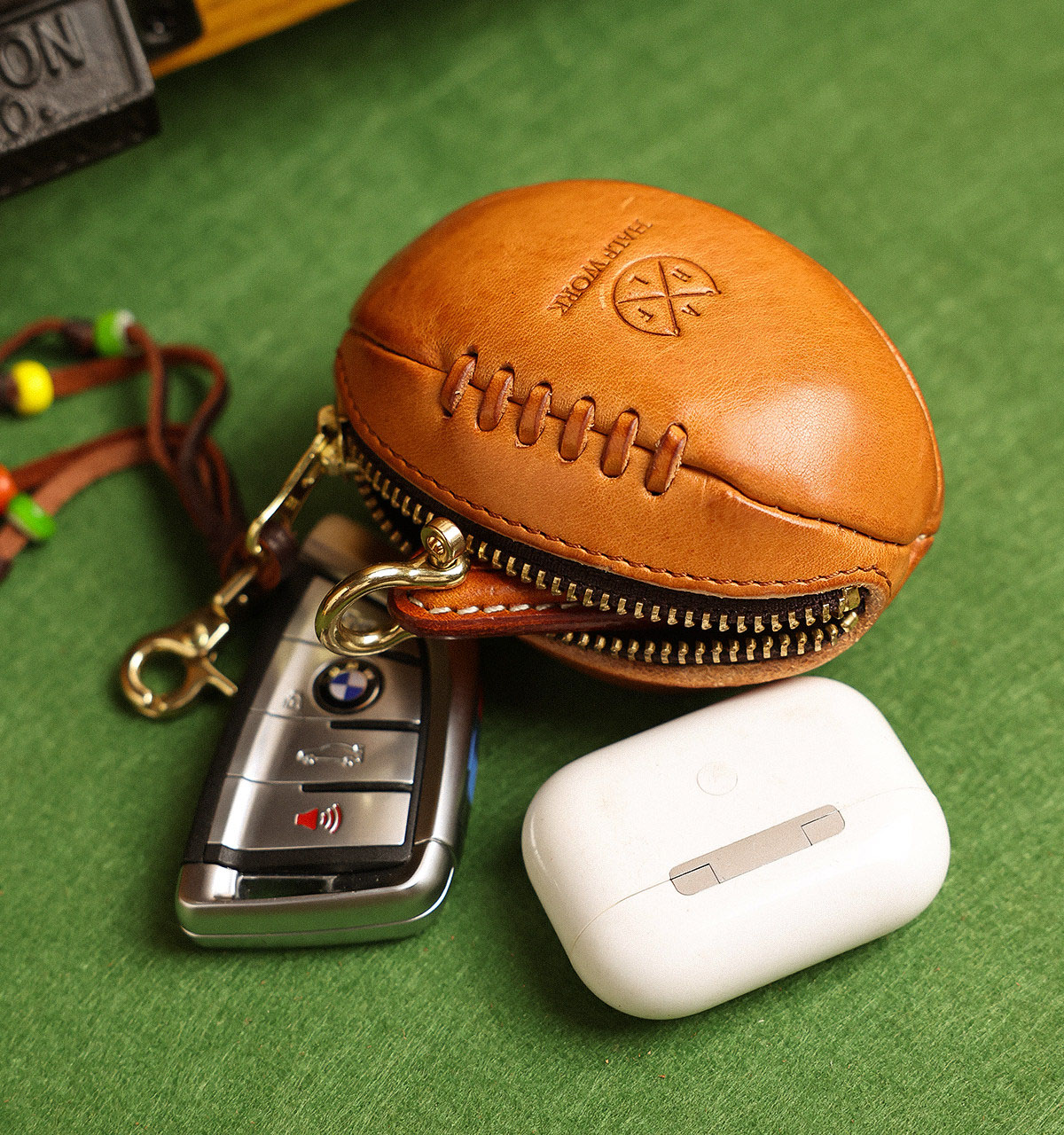 復古手工橄欖球牛皮鑰匙包KW-8122號