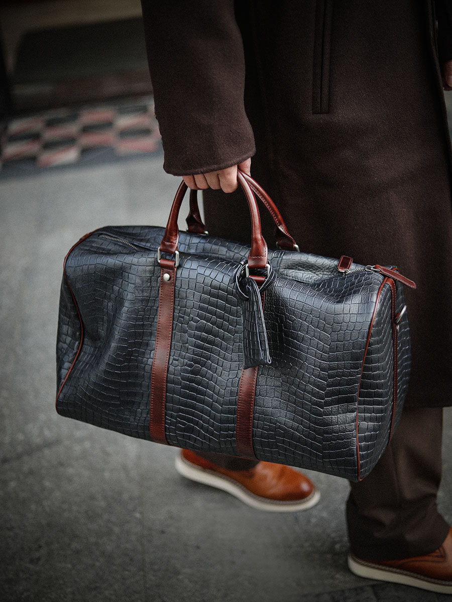 DEEPKEE A8149-1 男士真皮旅行包｜大容量出差行李袋｜鱷魚紋手提健身包｜便攜多功能男包