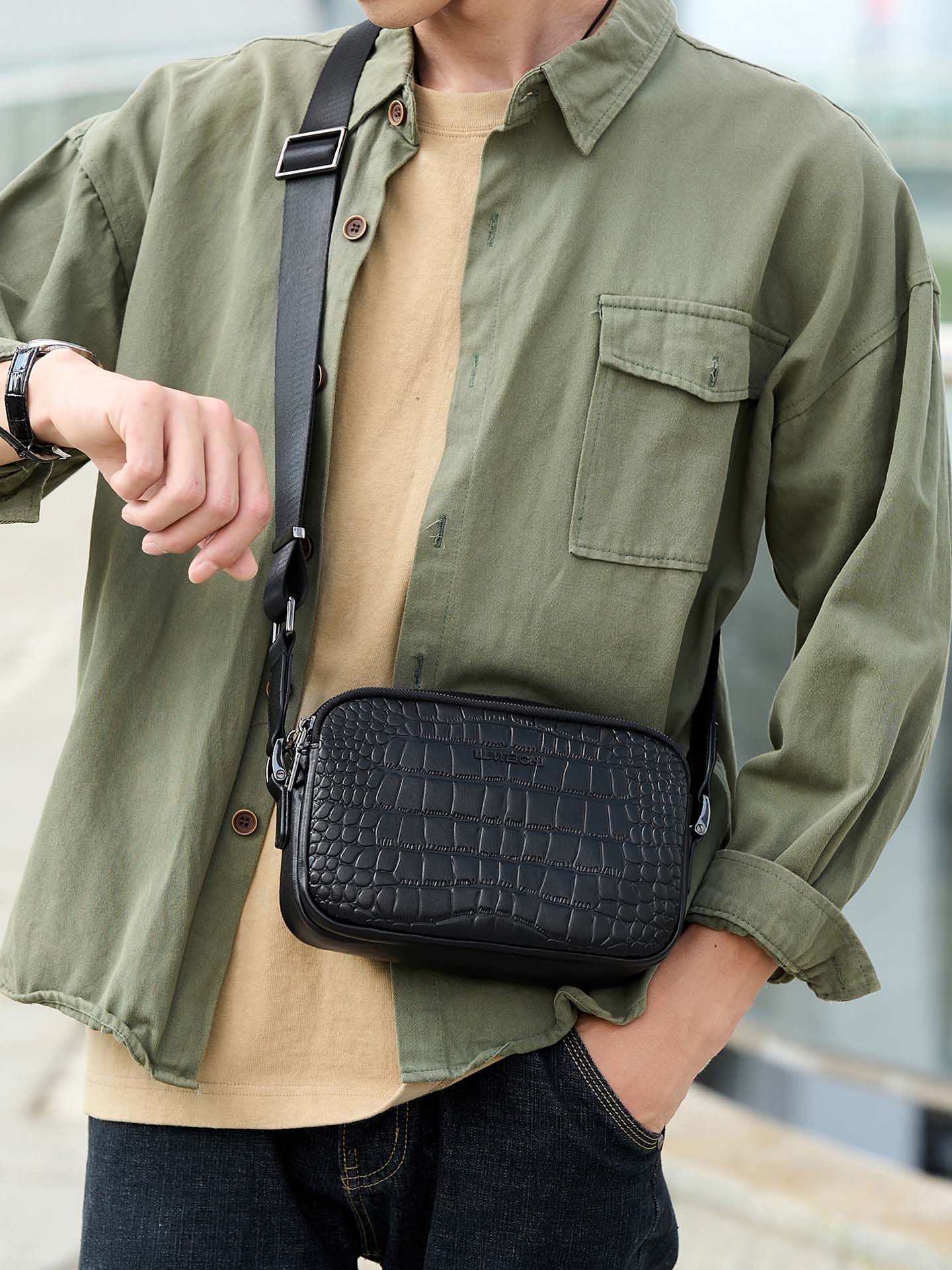 DEEPKEE男士高級感小斜背包K3943號