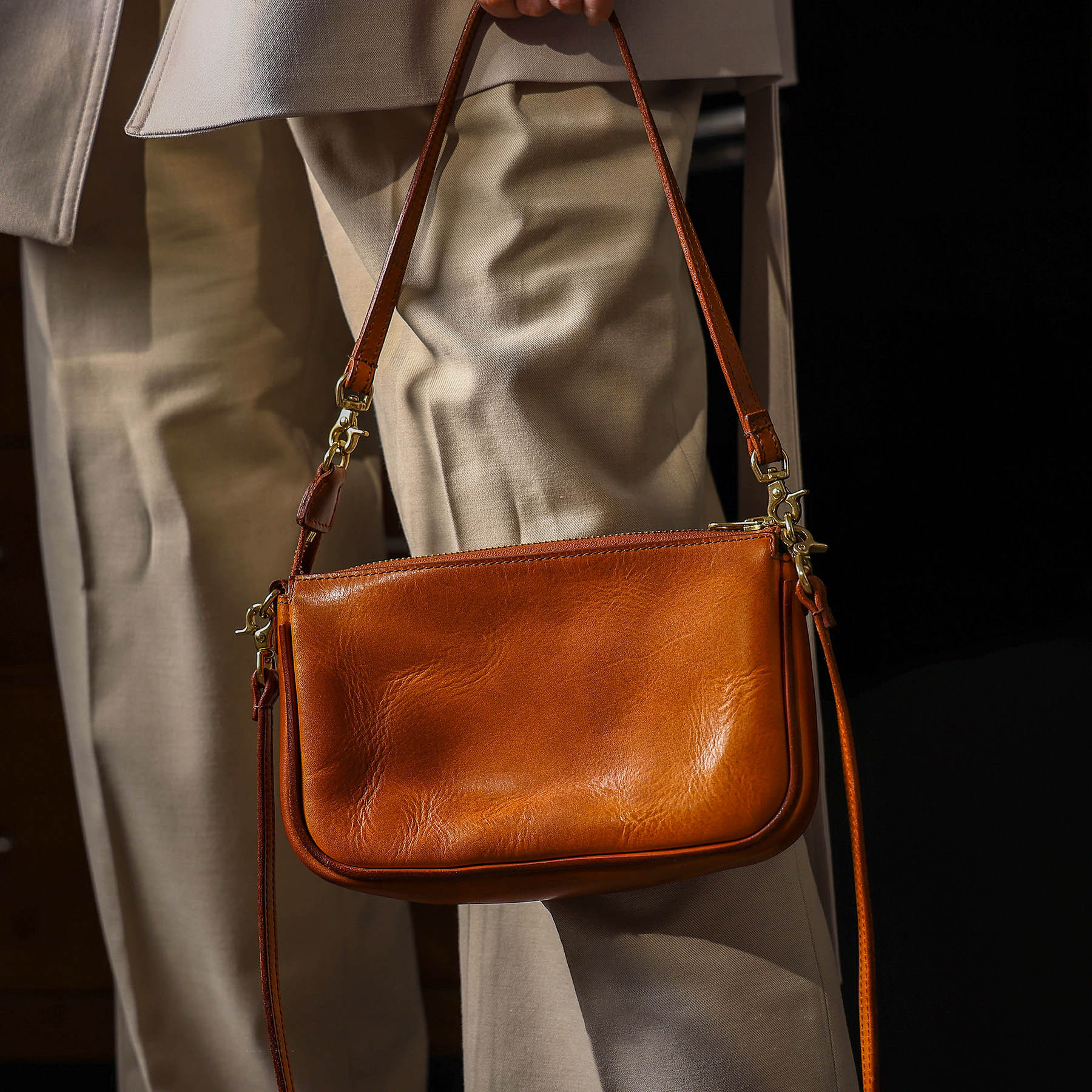 手工復古頭層牛皮麻將包KB-1628號