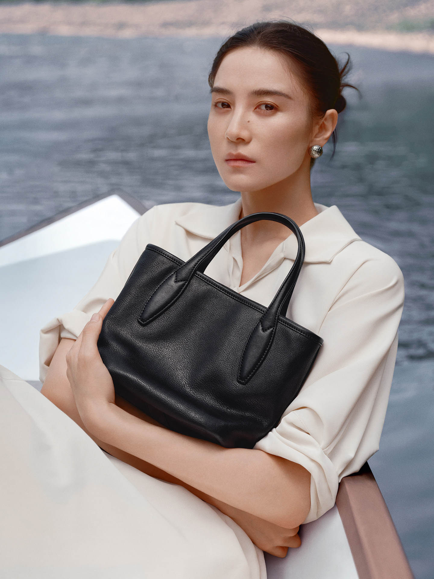 DEEPKEE 植鞣牛皮まんま菜籃子水桶包 3283093 號