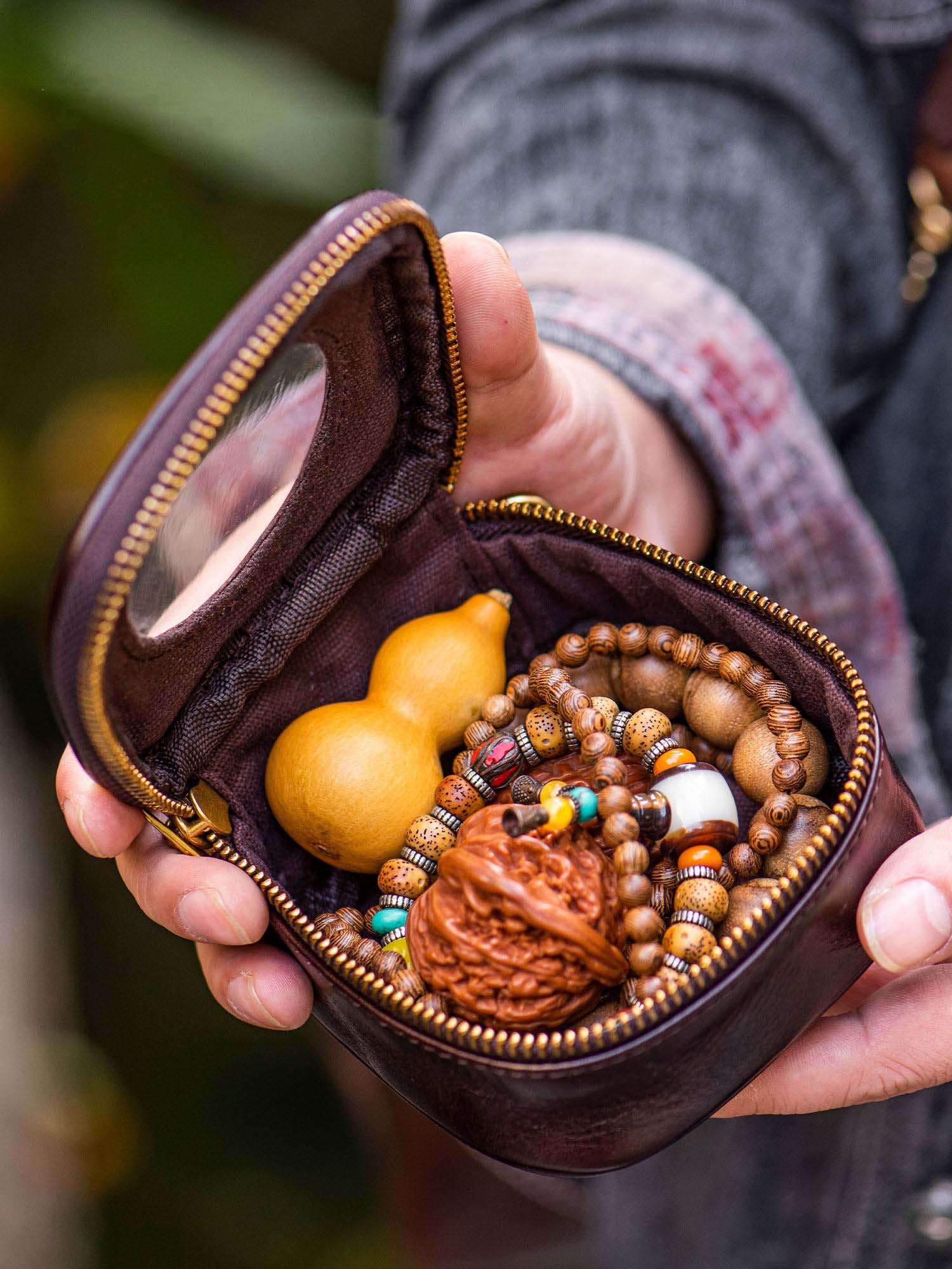 DEEPKEE 太空艙文玩包 核桃核手串收納包 便攜真皮腰包 YB0299 號