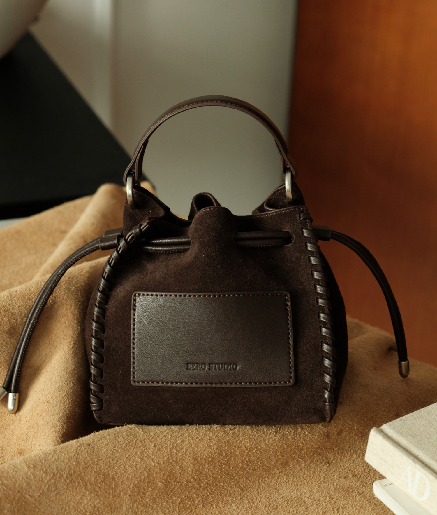 DEEPKEE 磨砂牛皮拼色抽繩福袋包 6267 號