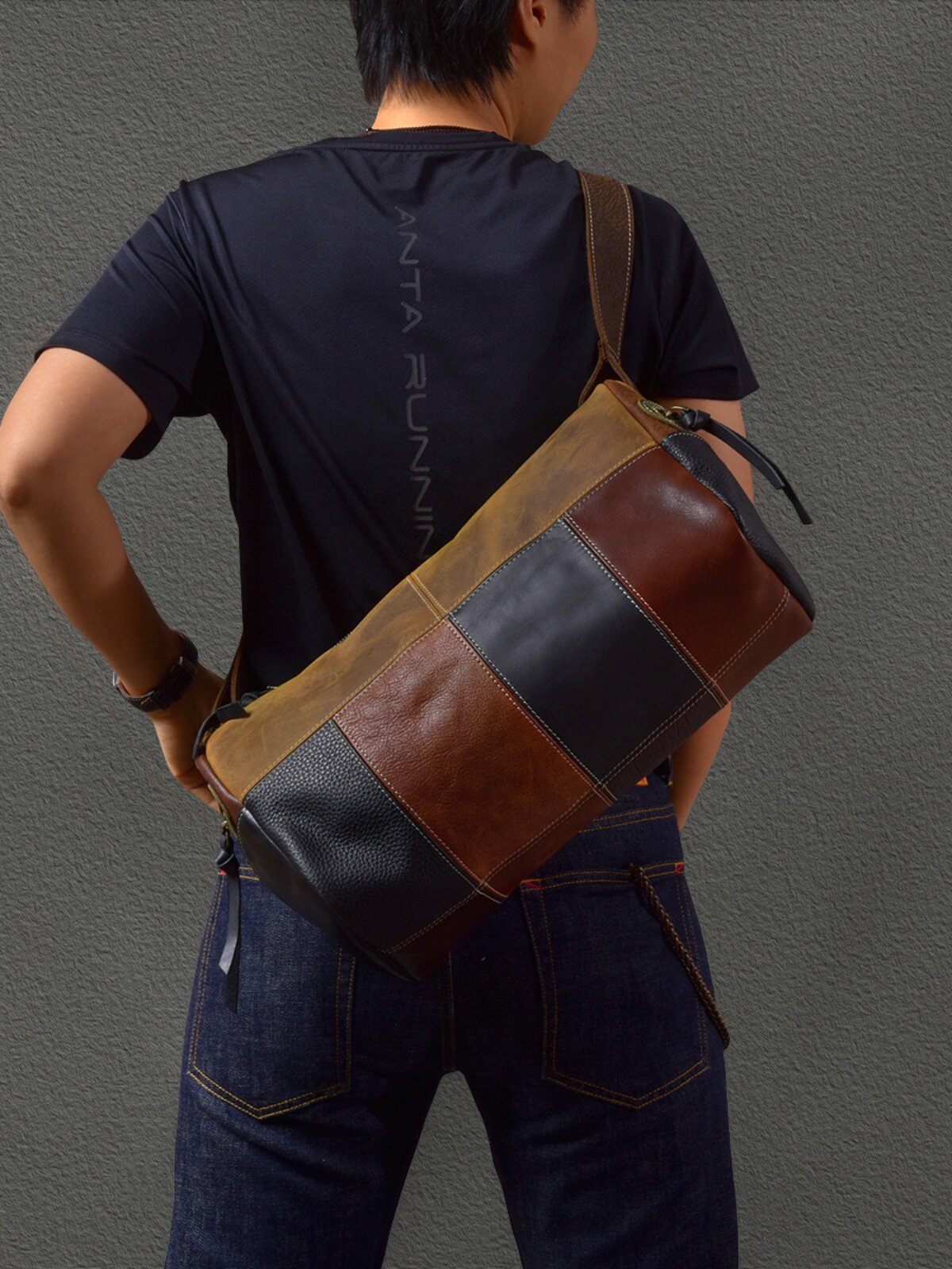 頭層牛皮撞色水桶運動包2410號