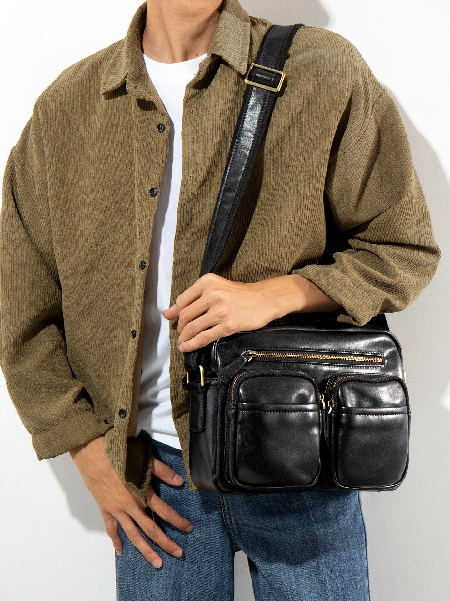 DEEPKEE眞皮斜跨單肩休閒男包 5129號