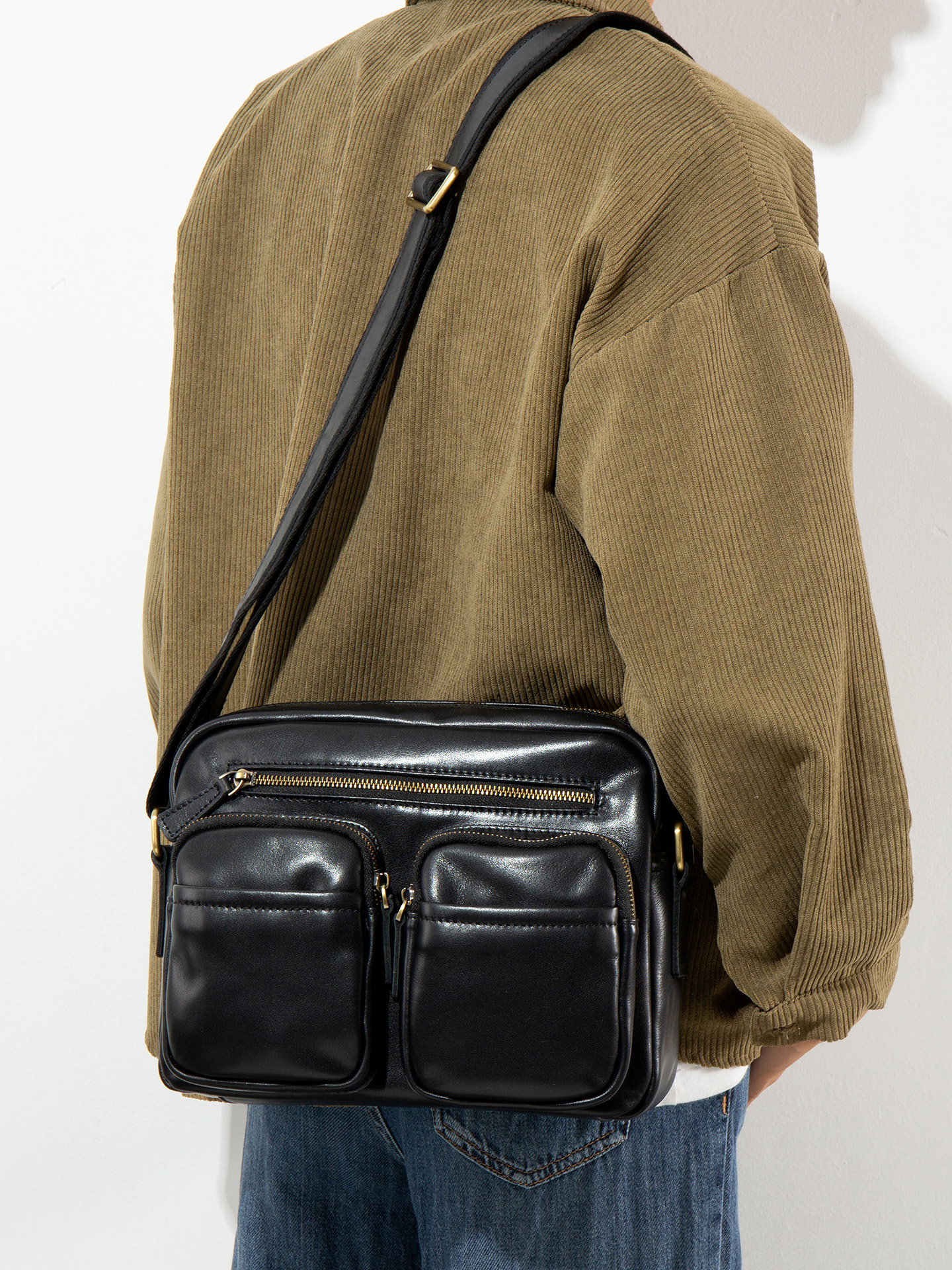 DEEPKEE眞皮斜跨單肩休閒男包 5129號